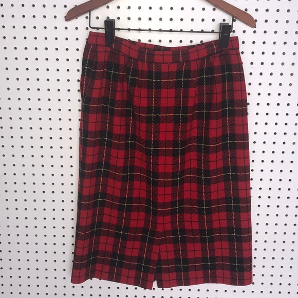 Pendleton plaid skirt - Picture 3 of 4